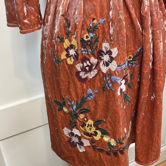 Blu Pepper Velvet off shoulder embroidered dress | Sz S - Picture 3 of 8